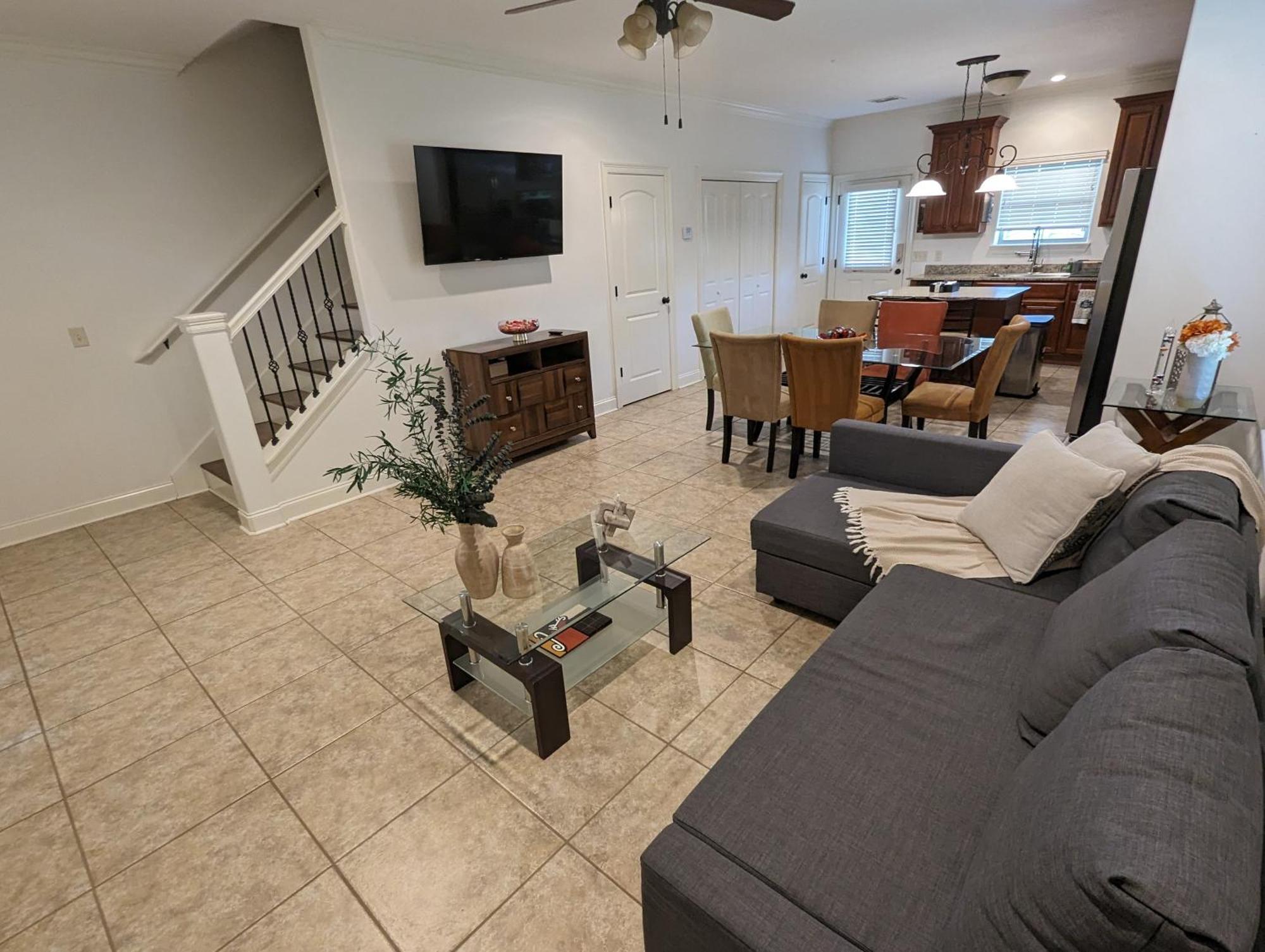 Cozy Townhouse Near Casinos & Prien Lake Park Villa Lake Charles Buitenkant foto